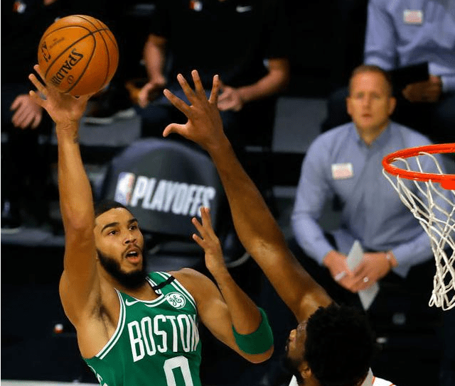 塔图姆40+10绿军大胜魔术  