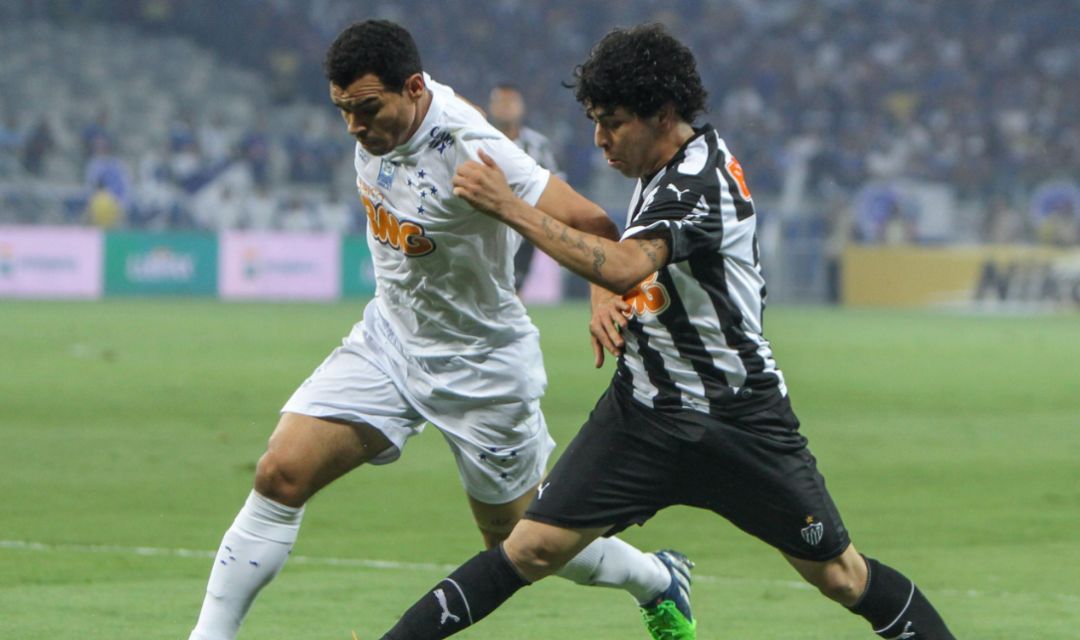  西汉姆联定位球制胜，莫耶斯运筹帷幄力克水晶宫